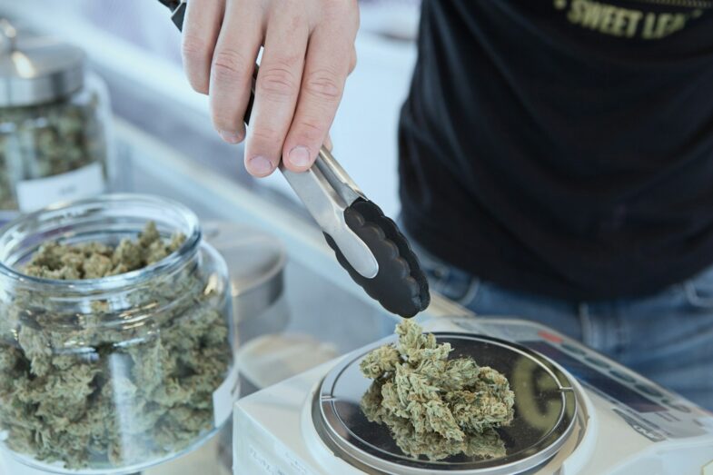 Best Online Cannabis Shopping Tips